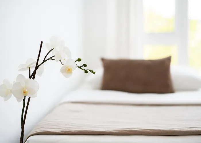 דירה Modern Design With Balcony & Free Parking - Long Term