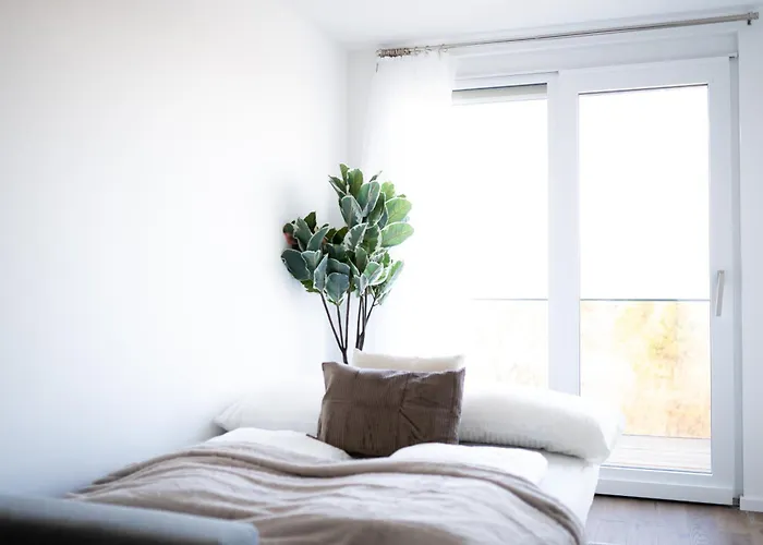 דירה Modern Design With Balcony & Free Parking - Long Term